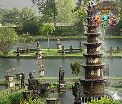 Tirta Gangga Kini Jadi Panutan Wisata Bali